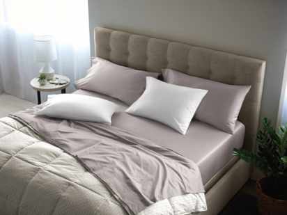 Queen Bed
