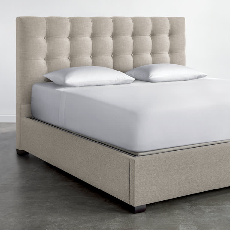 Sleep Number Soft Modern Upholstered Bed Ivory Textured Linen California King Adjustable Firmness