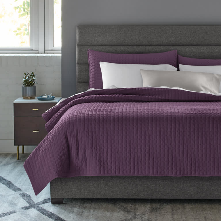 Grid Stitch Coverlet Set