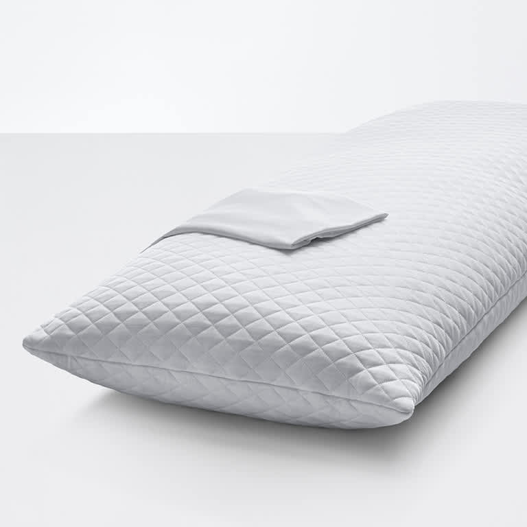 Cool ComfortFit™ body pillow