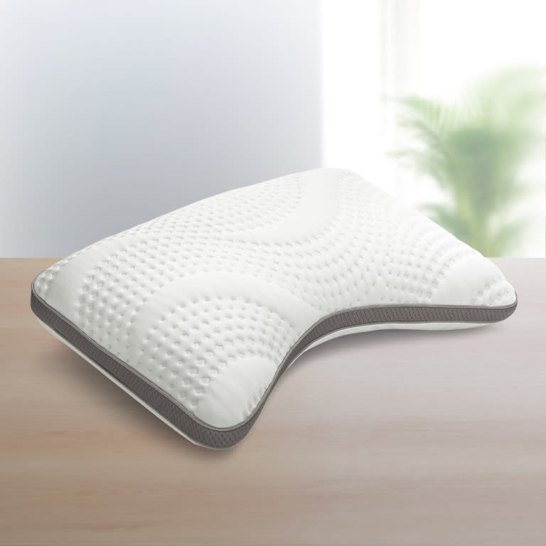 Pillow curved deals