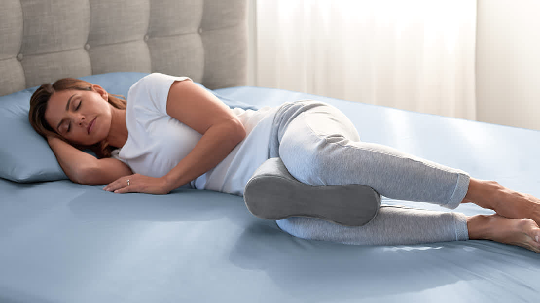 Knee pillow best sale for knee pain