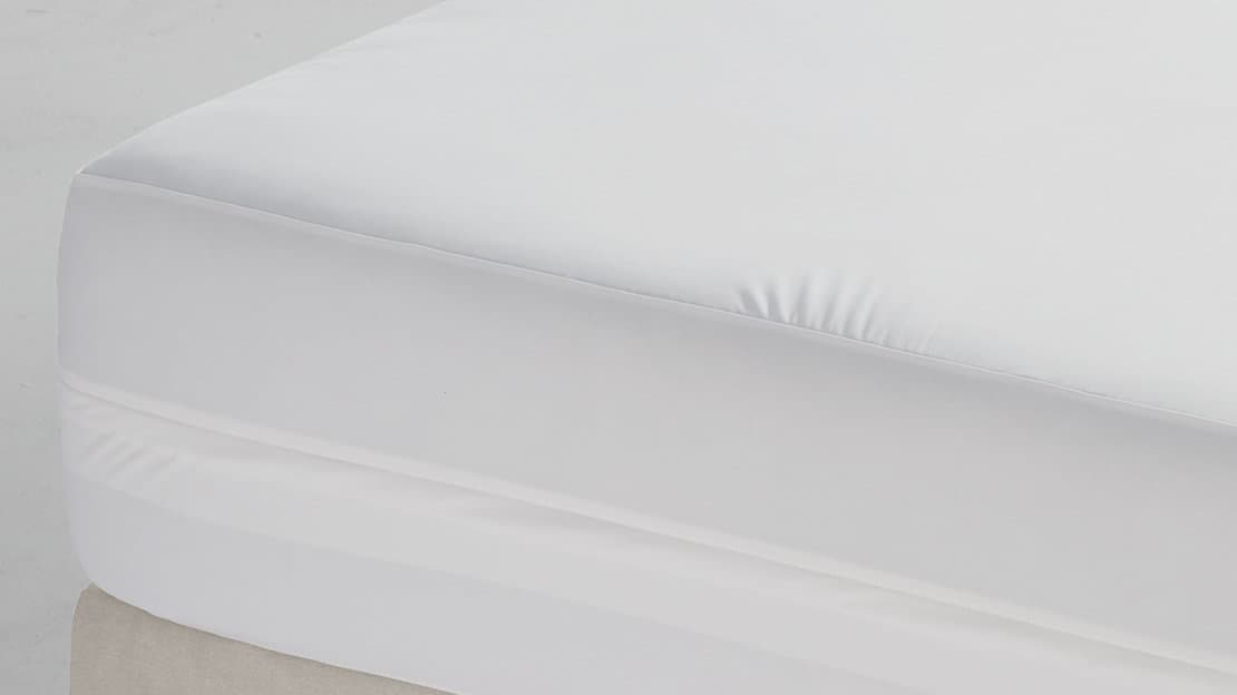 Soft & Secure - corner of mattress layer